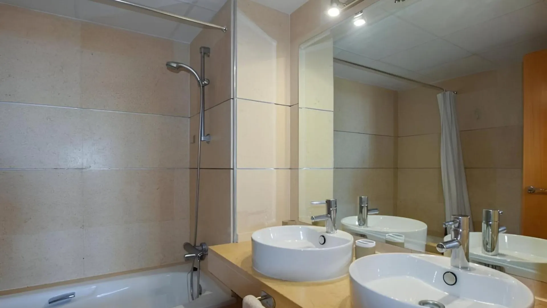 First Class La Resina Golf & Sea, Estepona